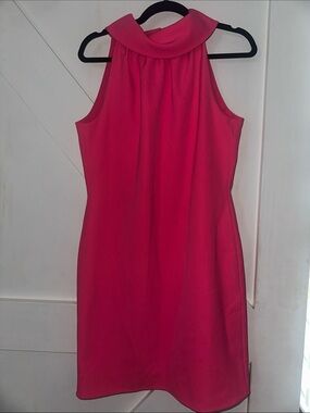 Sail to Sable Fuchsia Sleeveless Shift Dress with Cove Collar